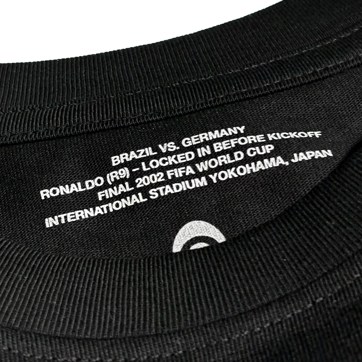 Balo Blurred Tee Black